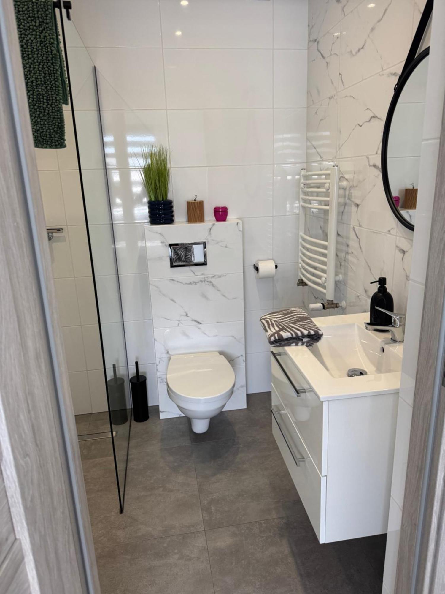 Apartamenty Happy House Zator Extérieur photo