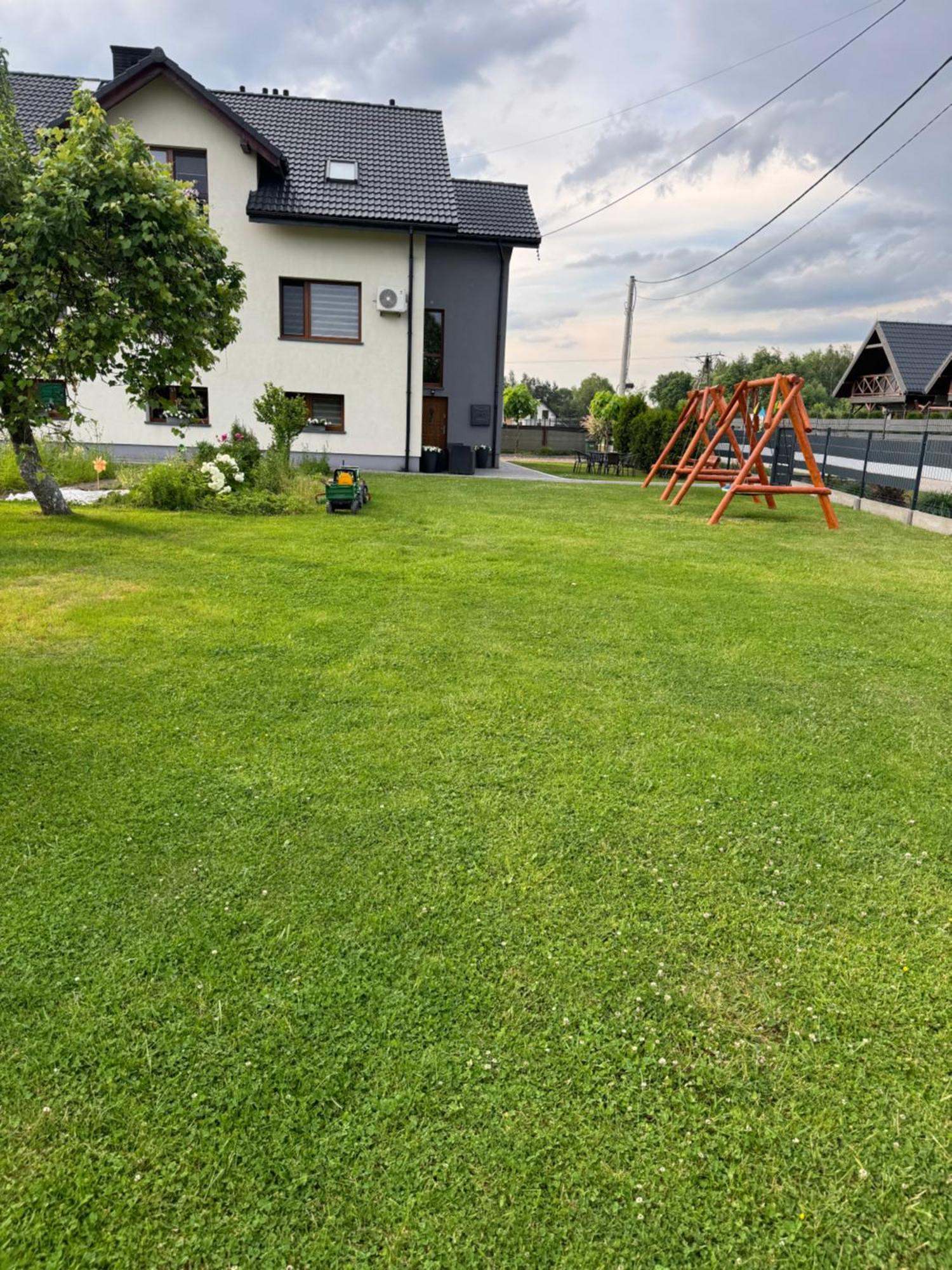Apartamenty Happy House Zator Extérieur photo