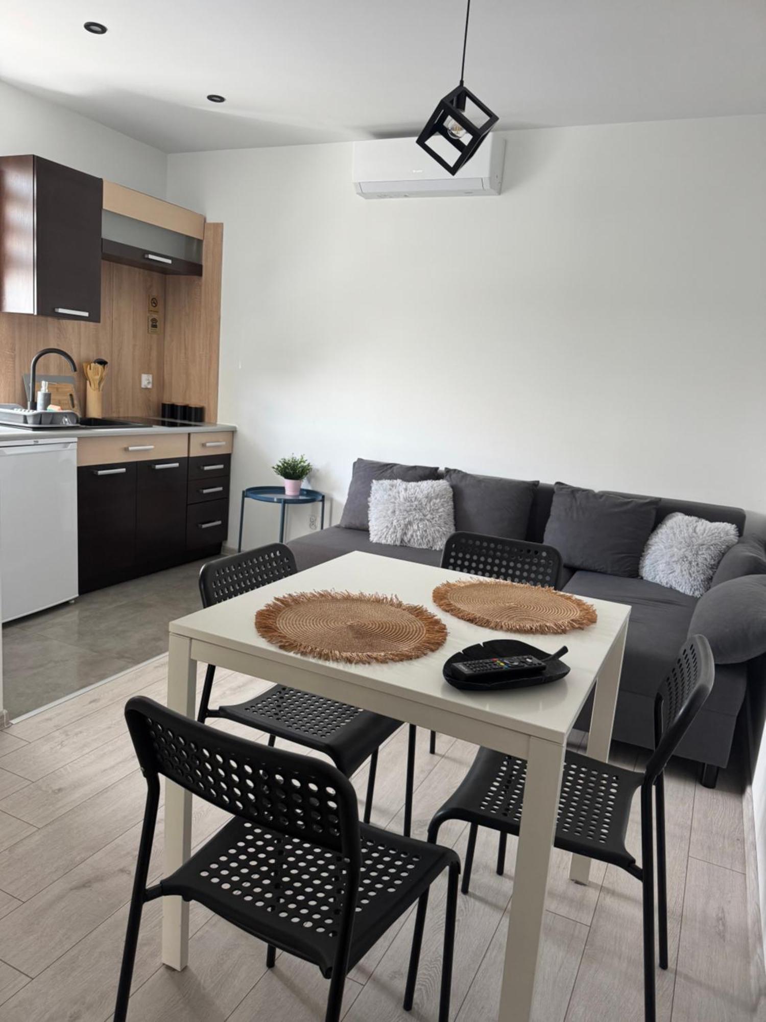 Apartamenty Happy House Zator Extérieur photo